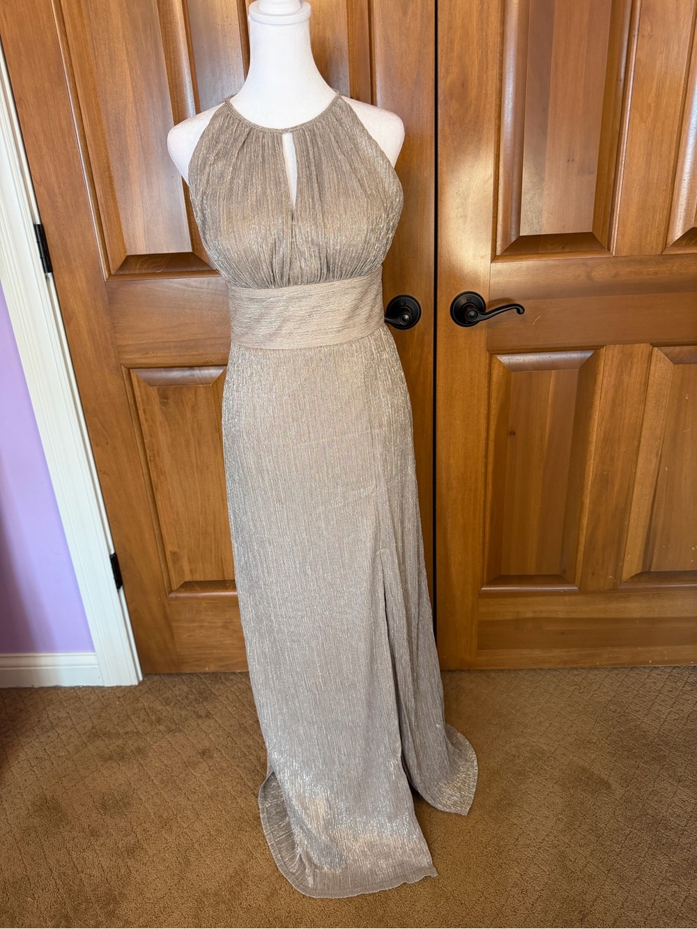 R & M Richard’s Halter Maxi Shimmery Champagne Taupe Dress Women’s Size Medium